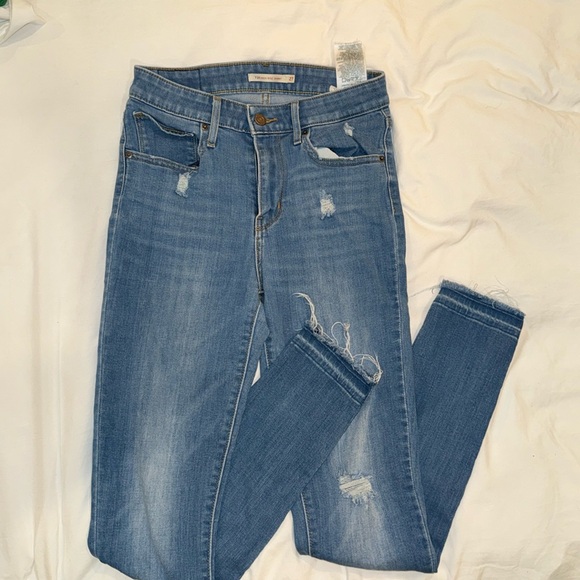 High rise skinny Levi jeans - Picture 1 of 5